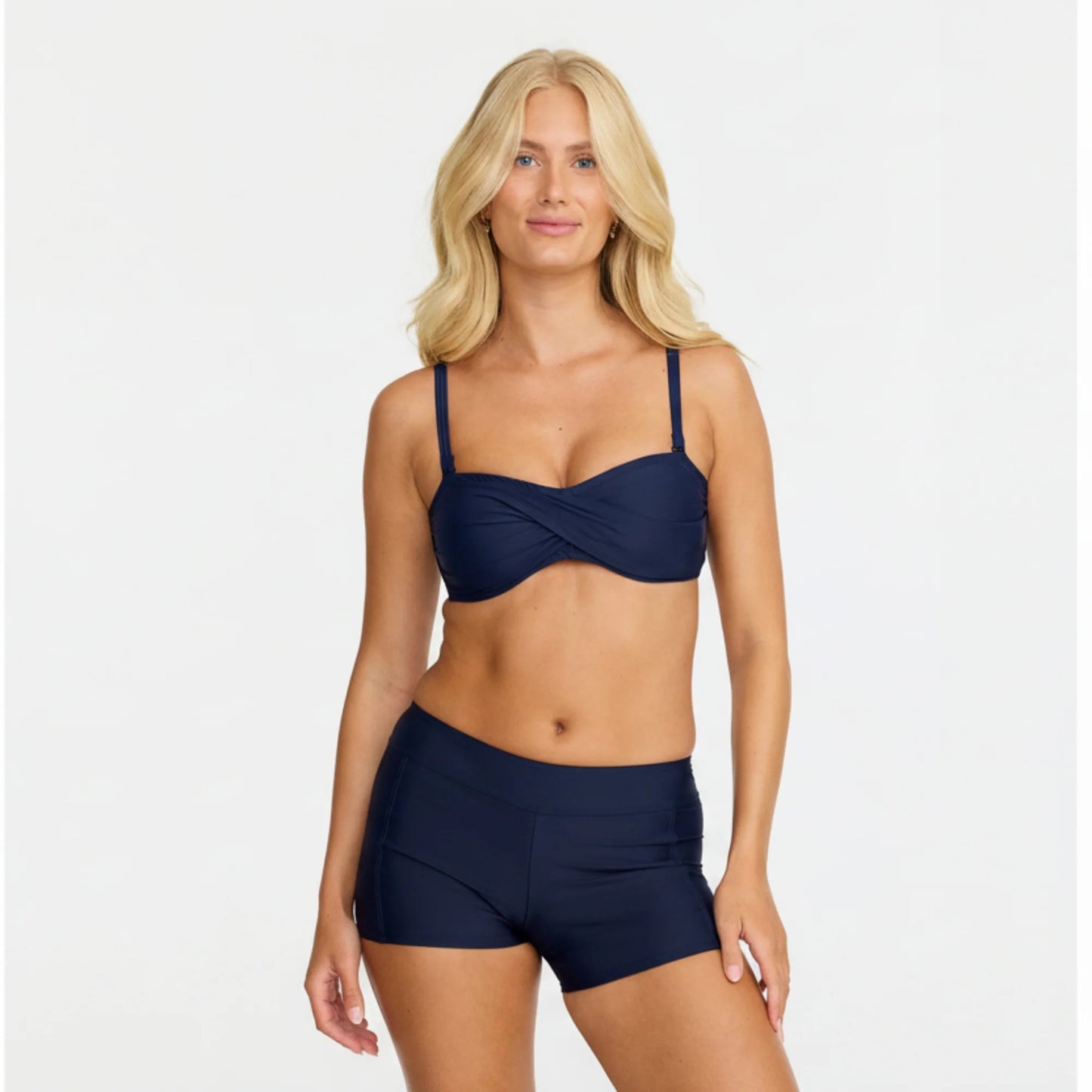 Bikinitrosa Demi 32220, Damella